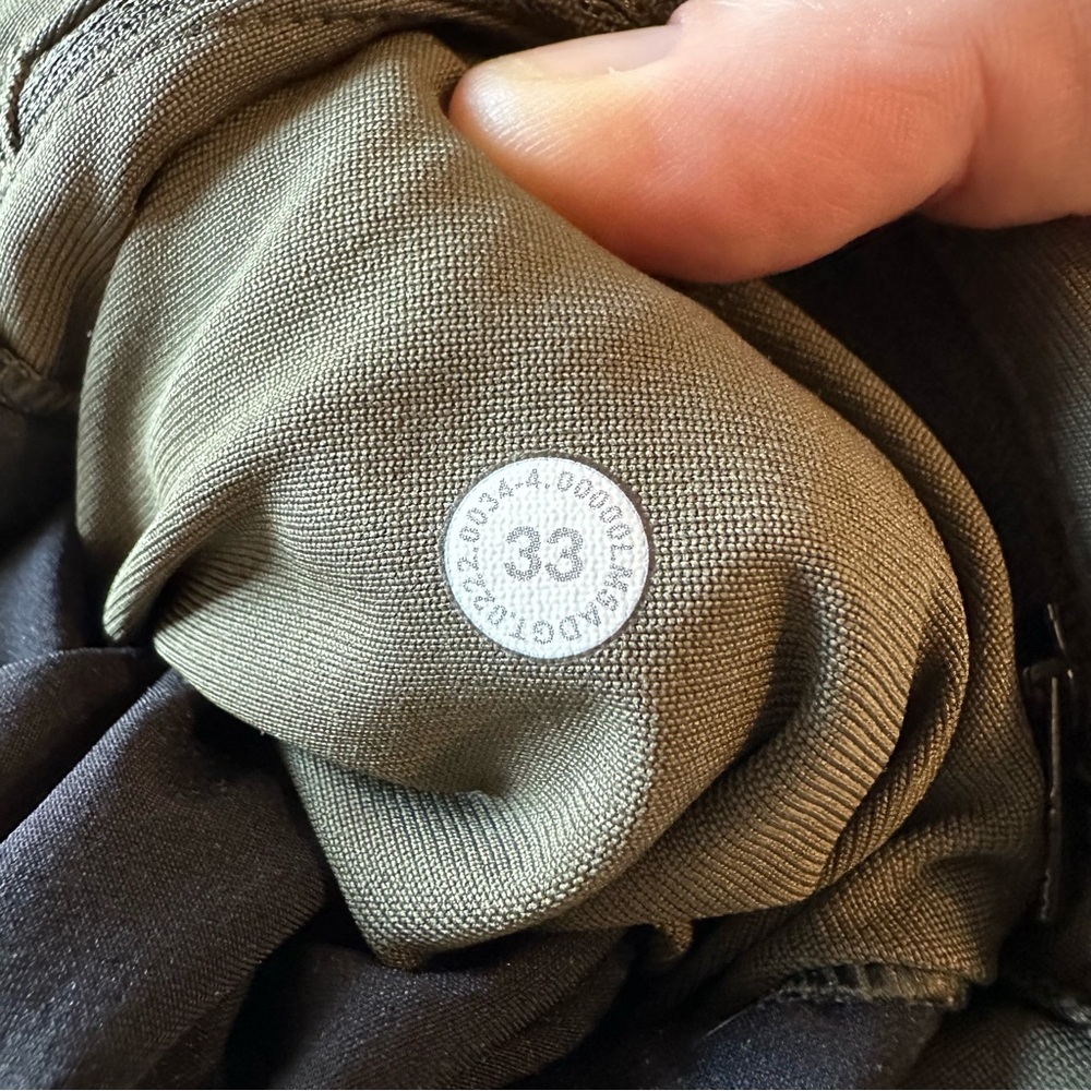 Lululemon ABC Classic Fit Five Pocket Warpstreme Chinos Dress Pants 33x32 - Picture 9 of 12